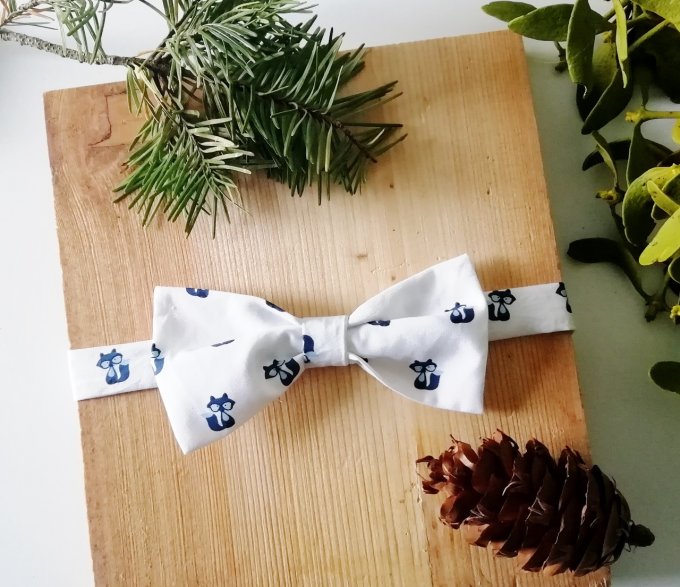 Nœud papillon "petits renards bleus"