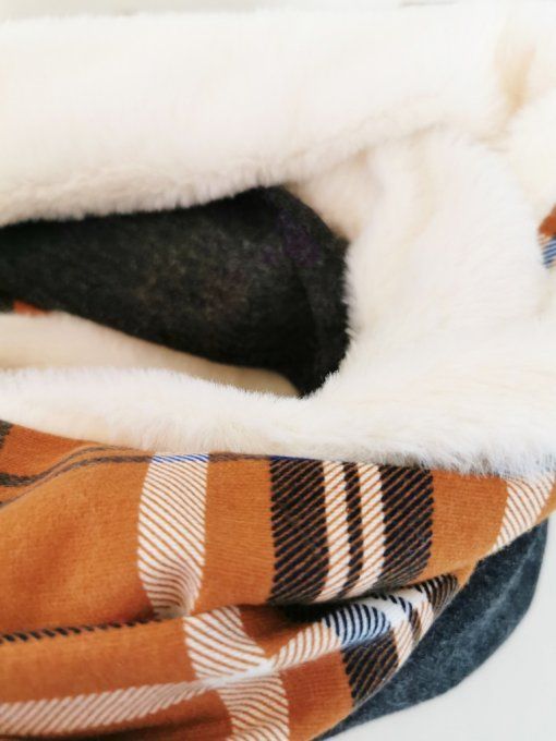 snood double moumoute tartan camel et gris